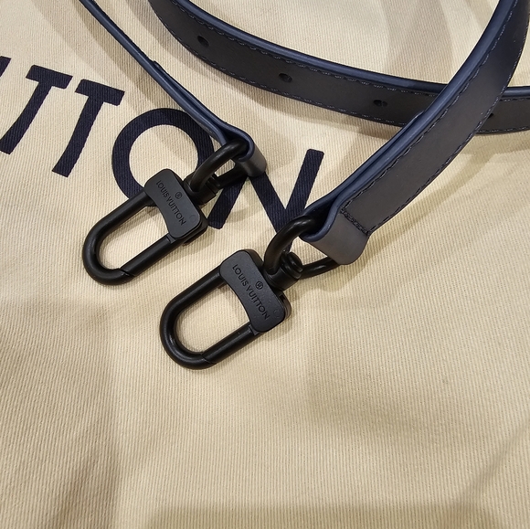 Louis Vuitton Keepall Bandouliere 50 Giant Monogram Shadow Blue Travel Bag Leath - Picture 6 of 16